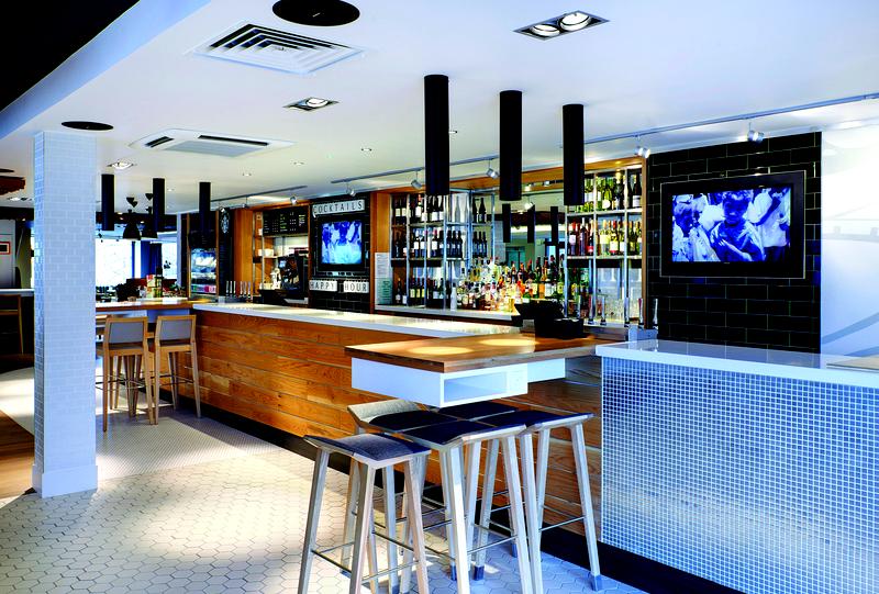 Modern Bistro & Cocktail Bar